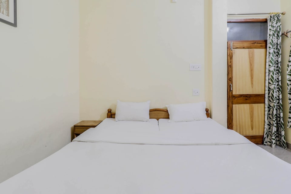 OYO Flagship Heaven Inn, Orchha, Orchha