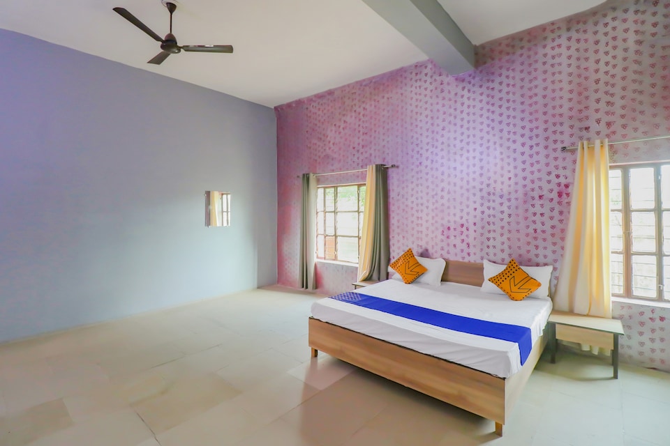 SPOT ON Hotel The Tavern, Narnaul City, Narnaul