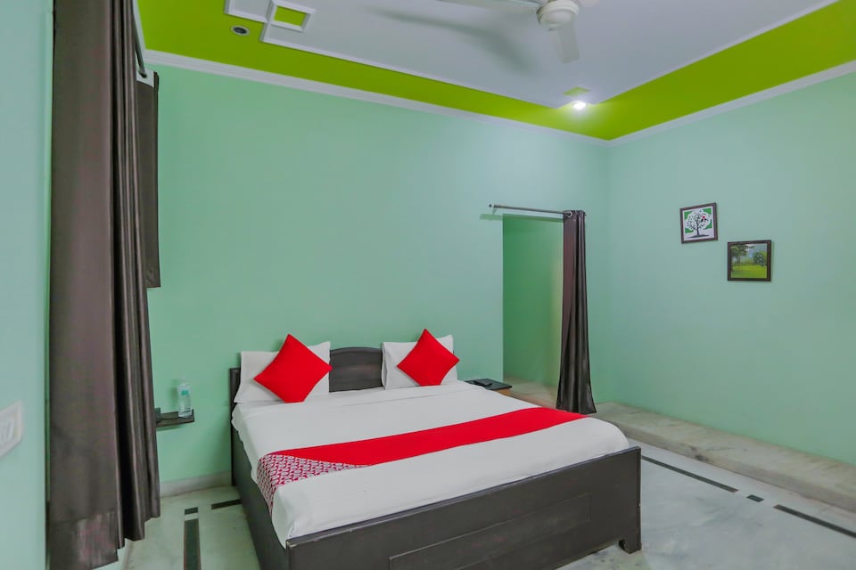 OYO 79942 Asian Residency, Faridabad, Faridabad