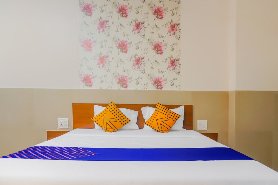 SPOT ON Gargi Garden, Katraj Khed Shivapur Pune, Pune