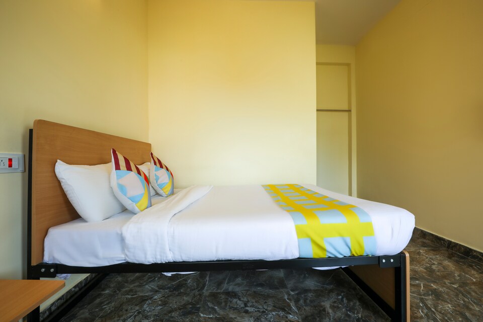 OYO Flagship 80021 Vigneshwara Residency, Porur Chennai, Chennai