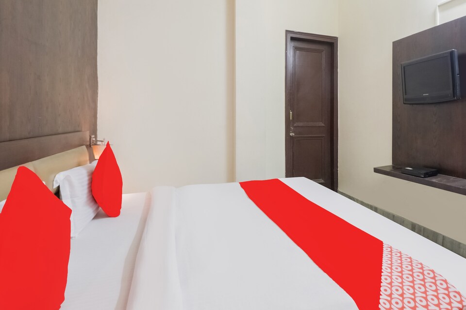 Collection O 80022 Hotel President, Govind Nagar Kanpur, Kanpur