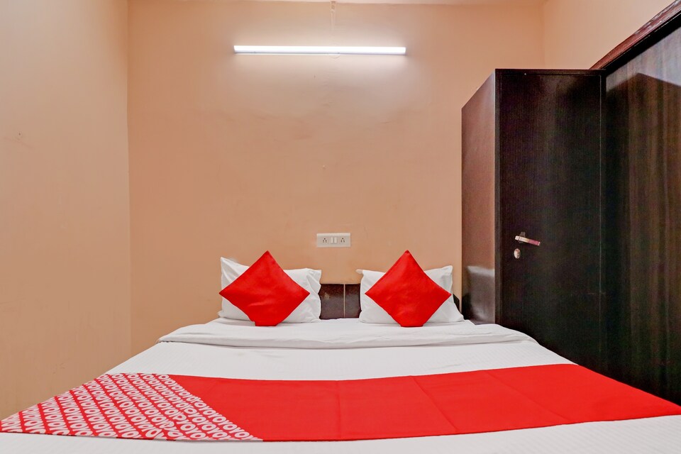 OYO 80026 HOTEL Shree Shyam, Medanta, Gurgaon