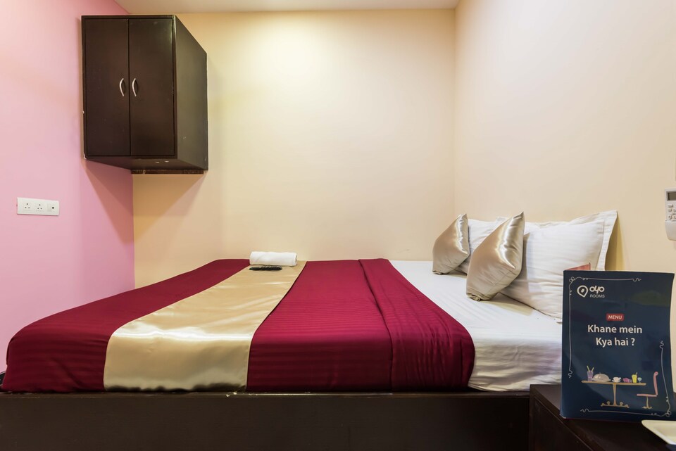 OYO 6681 Hotel Star Palace, Mumbai International Airport, Mumbai