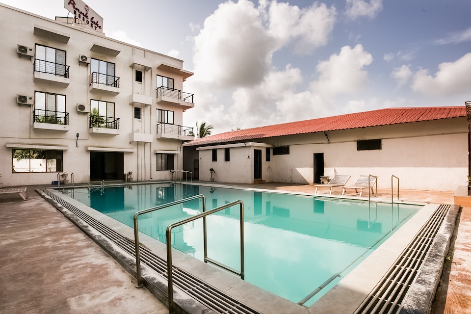 OYO 80051 Pink Lake Luxury Resort, Mumbai Palghar-Boisar-Dahanu, Mumbai