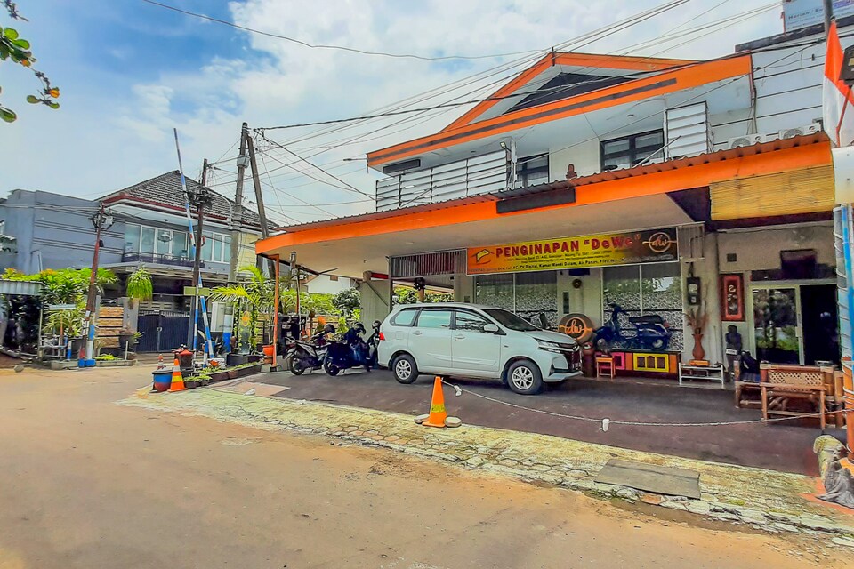 OYO 90374 De' Orange Syariah, Malang Kota, Malang