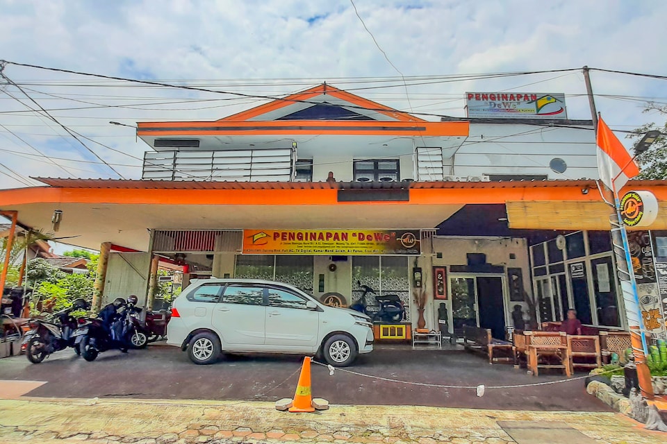 OYO 90374 De' Orange Syariah, Malang Kota, Malang