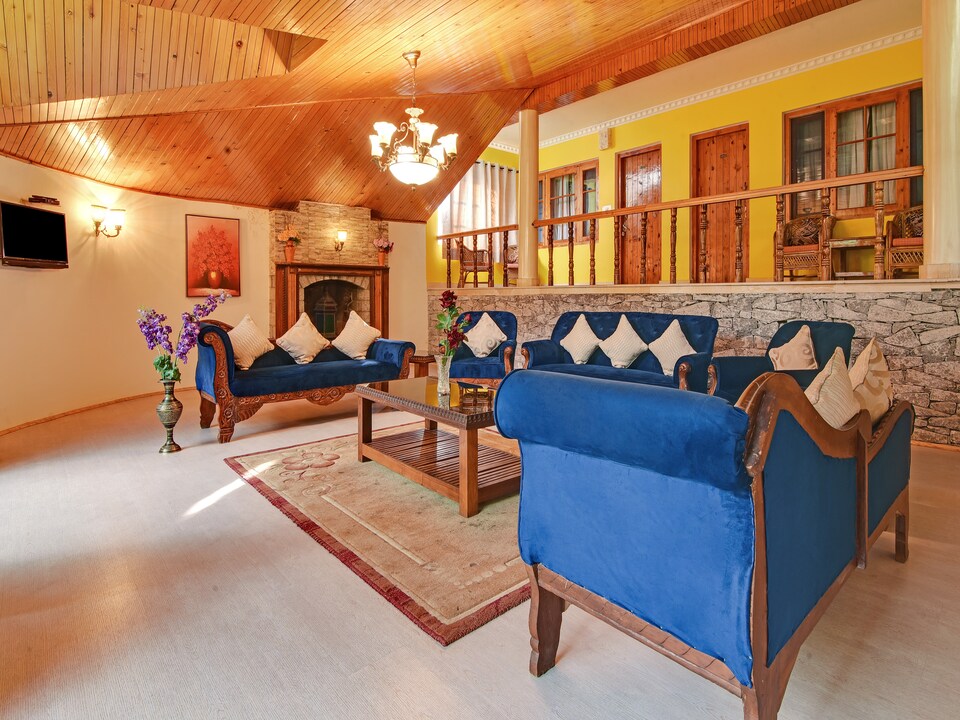 Belvilla Mahin Cottage Classic 1Br with garden view and living room, Mall Road Manali, Manali