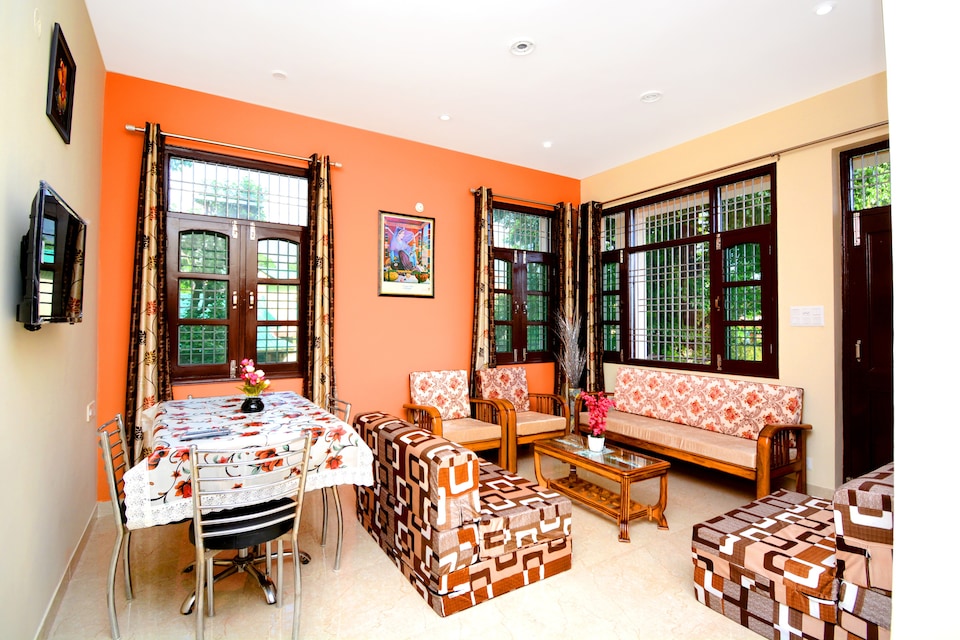 OYO Home 80076 Elegant 2bhk Apartment Dharamshala, Dharamshala, Dharamshala