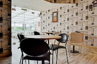 Collection O Gold Valley Formerly Misty Royale