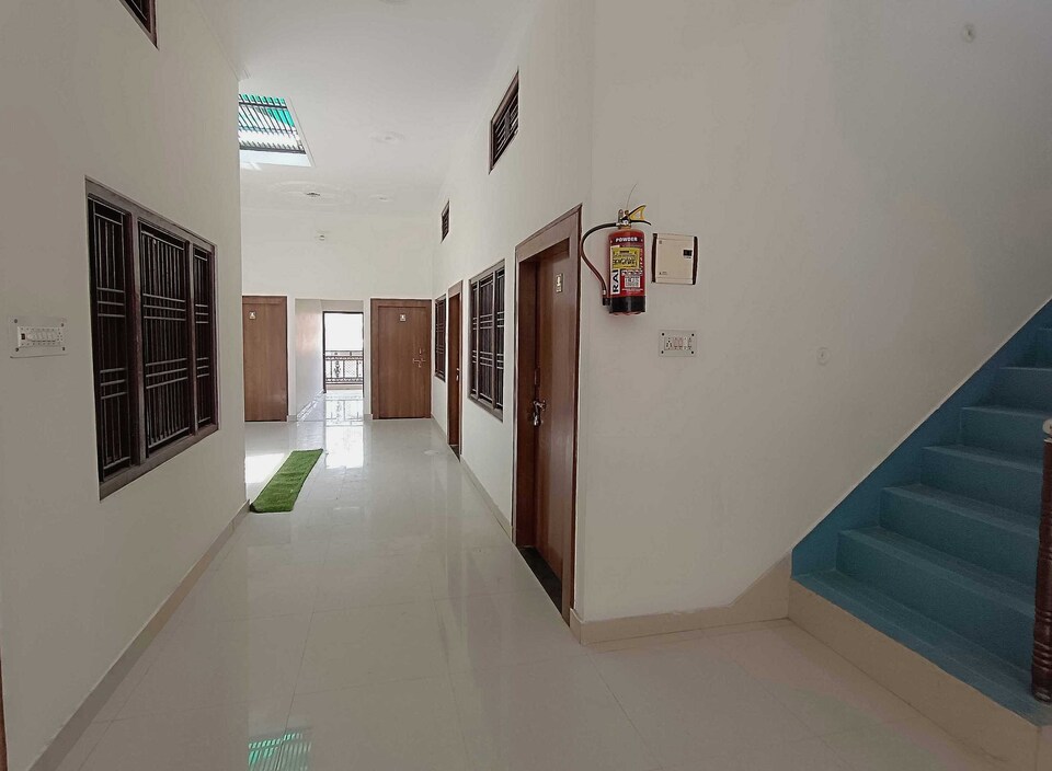 OYO 80110 SHANGRILA RIVERA EXECITIVE, Jalna Road, Aurangabad