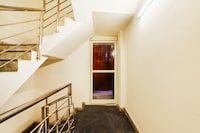 Hotel O Ashirwad home Near Pitampura