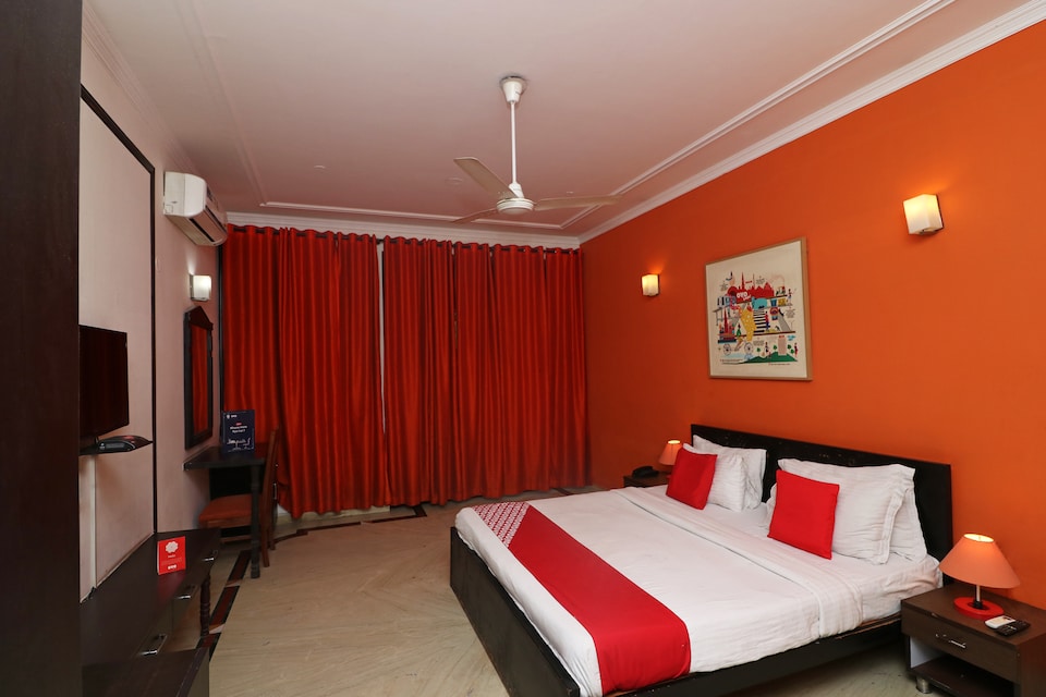 OYO 80125 Flagship Hotel Hill Park, Kalamboli - Panvel - Khopoli - Kharghar - CBD Belapur, Navi Mumbai