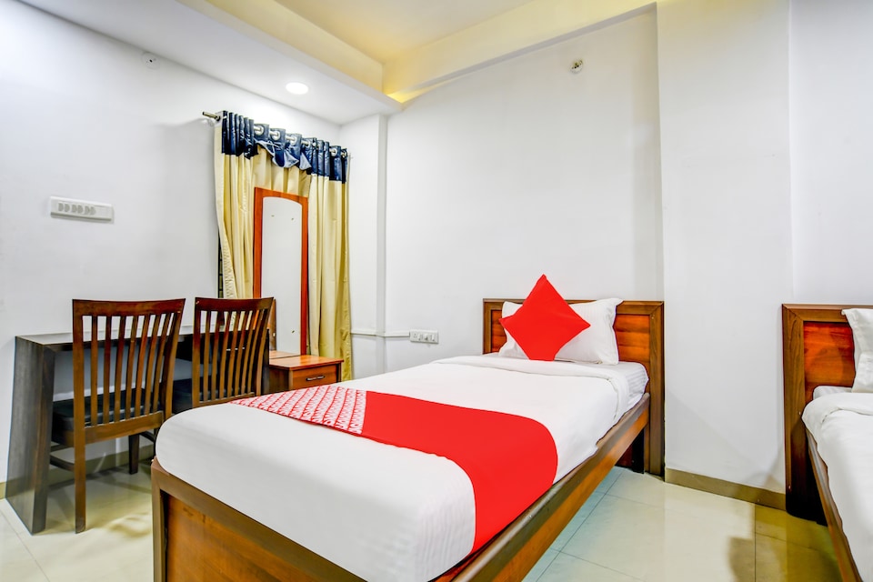 OYO 80127 Collection O Hotel Utsav Suites, Vijay Nagar Indore, Indore