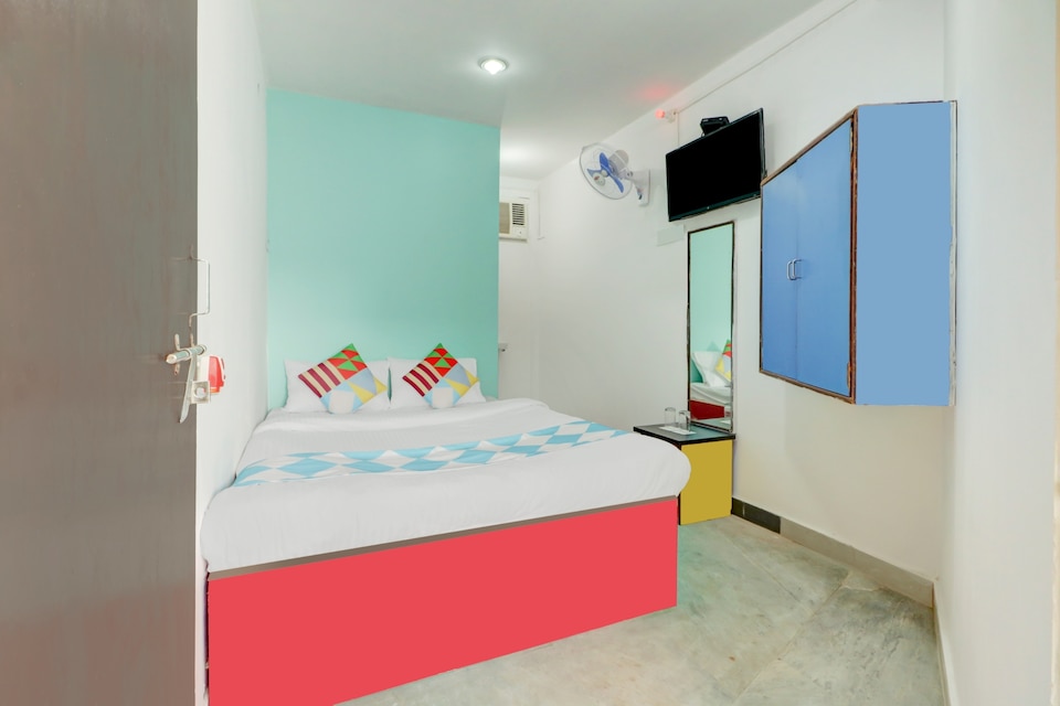 OYO 80128 Jolsagar Villa, Behala Kolkata, Kolkata