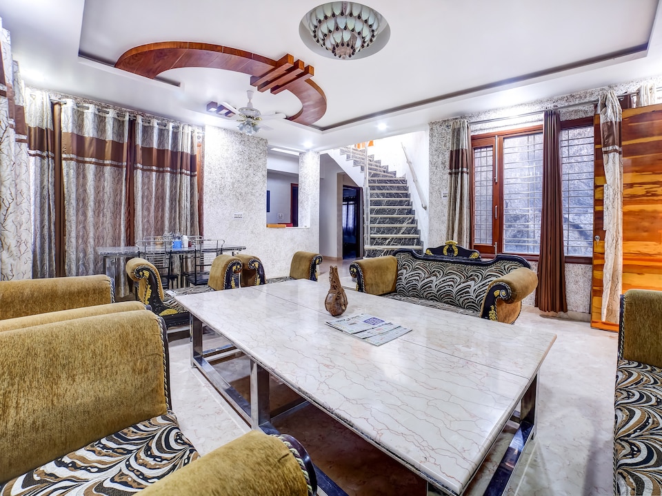 Belvilla 3BHK Modern Villa with Mini Waterfall and Lawn, Dharamshala, Dharamshala