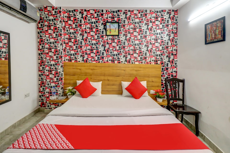 OYO 80169 Hotel Shri Krishna, Dwarka Delhi, Delhi