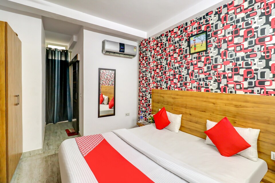 OYO 80169 Hotel Shri Krishna, Dwarka Delhi, Delhi
