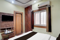 Super Collection O ISBT Jabalpur Formerly Hotel Koshalya Mohan