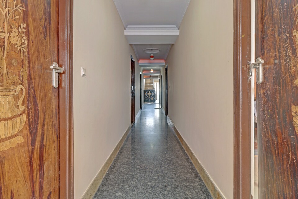 OYO 80174 Prakrathi Grand, Basvanagudi Bangalore, Bangalore