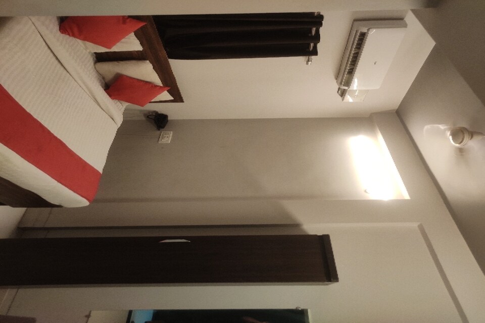 live as IND608, Vijay Nagar Indore, Indore