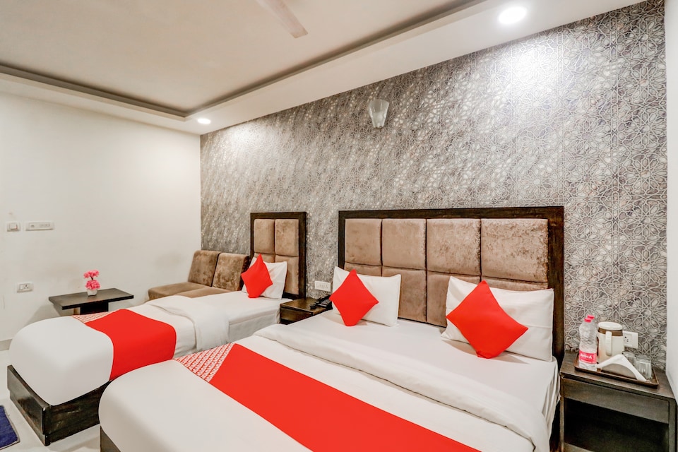 OYO Olive Inn, Airport Delhi, Delhi Transit