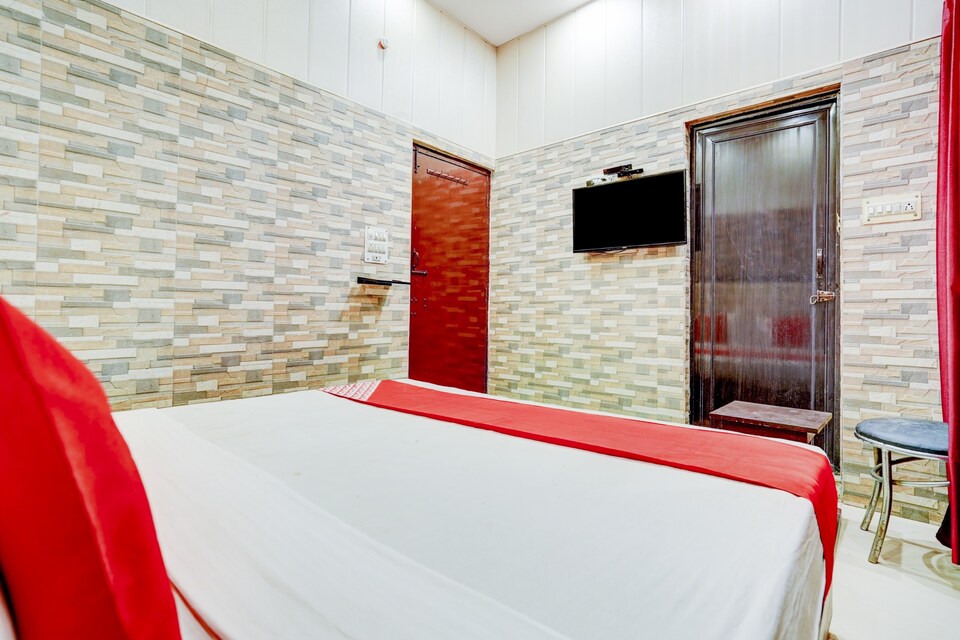 OYO 80218 Hotel Mansa Devi Darshan, Har Ki Pauri Haridwar, Haridwar