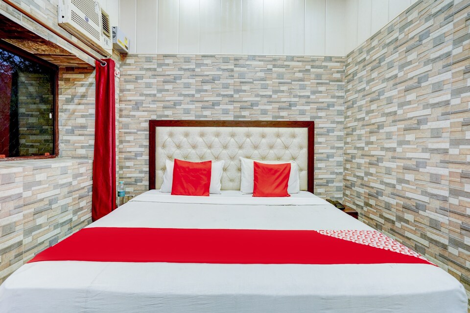 OYO 80218 Hotel Mansa Devi Darshan, Har Ki Pauri Haridwar, Haridwar