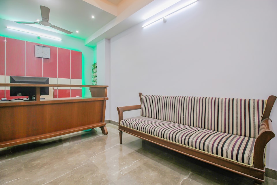 Hotel O Delight Inn Hafizpet station, Kondapur, Hyderabad
