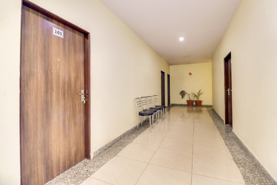 Hotel Green Lemon, Vaishali Nagar Jaipur, Jaipur