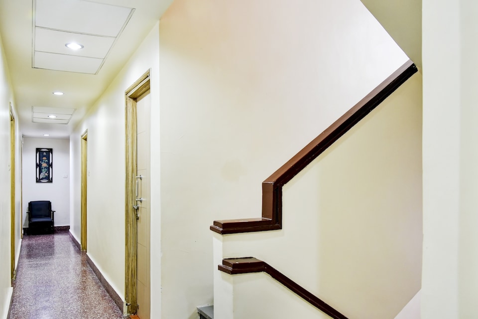 OYO Flagship 80247 Hotel Chetak, Shivaji Nagar  Pune, Pune