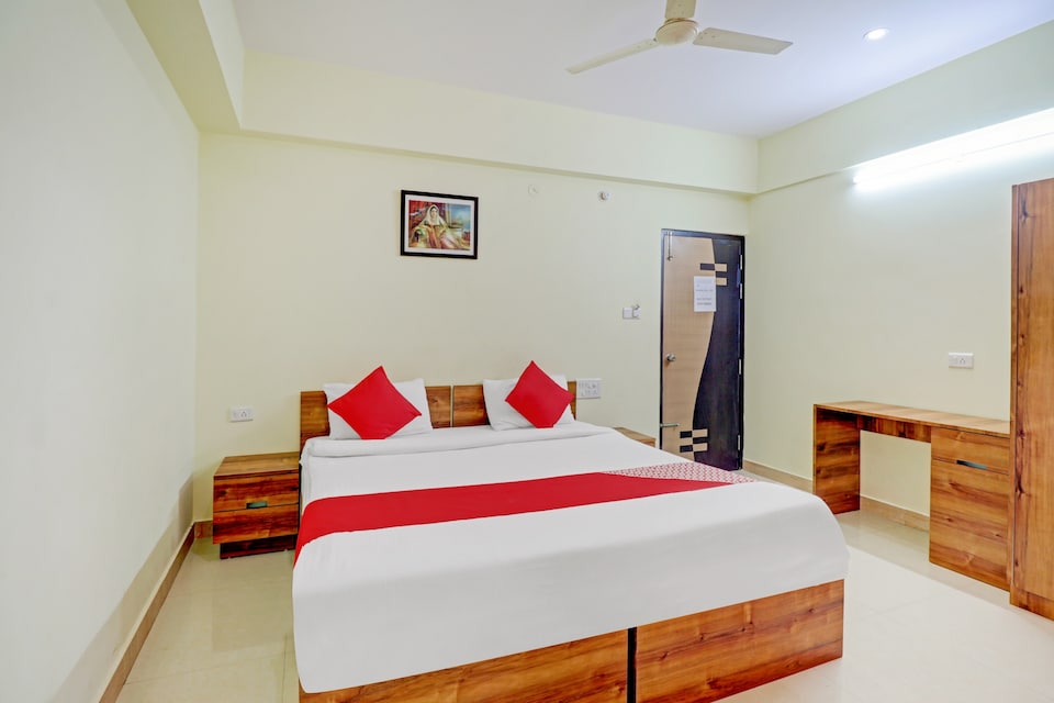 OYO 80255 Swayamkrushi Arcade, Kengeri - Rajarajeshwari Nagar Bangalore, Bangalore