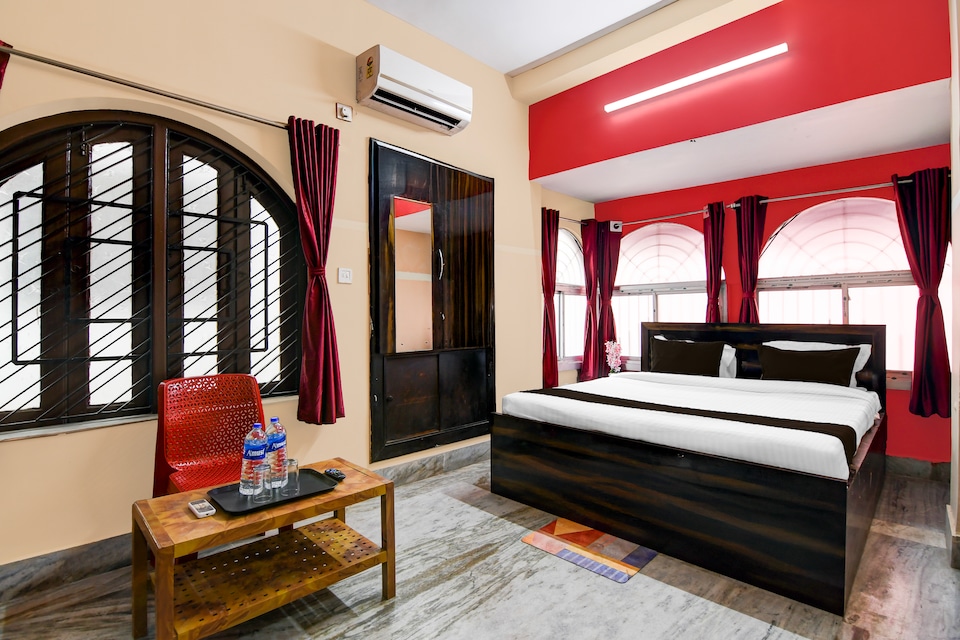 Super Hotel O NSCB International Airport Formerly Bougain Villa, VIP Road Kolkata, Kolkata