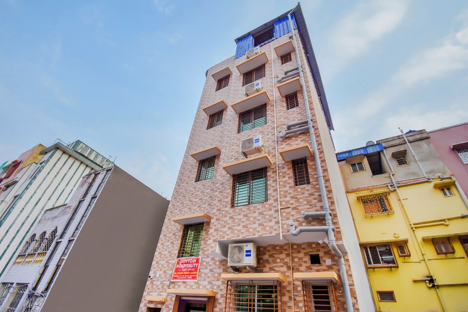 OYO 80315 T-2 Guest House, Ruby Hospital Kolkata, Kolkata