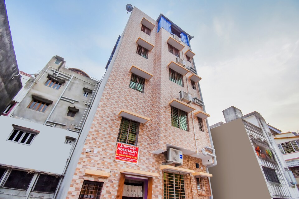 OYO 80315 T-2 Guest House, Ruby Hospital Kolkata, Kolkata