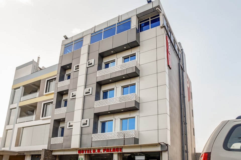 Oyo 80342  New R K Palace, Hoshangabad Road, Bhopal