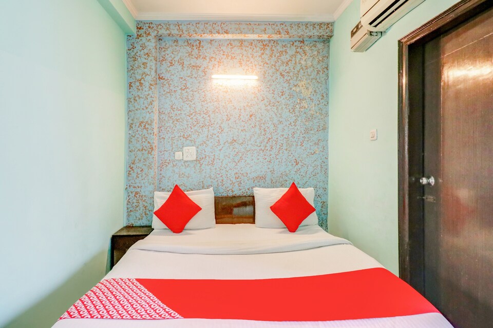 OYO 80351 Aerolook Inn, Airport Delhi, Delhi Transit