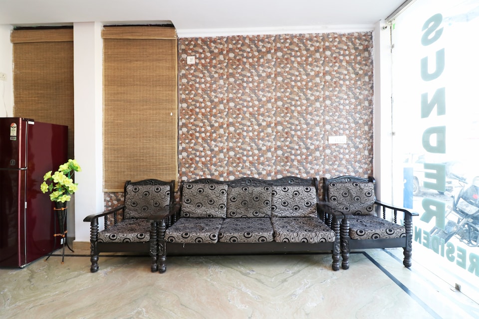 OYO 6706 Hotel New Sunder Residency, Dehradun Railway Station, Dehradun