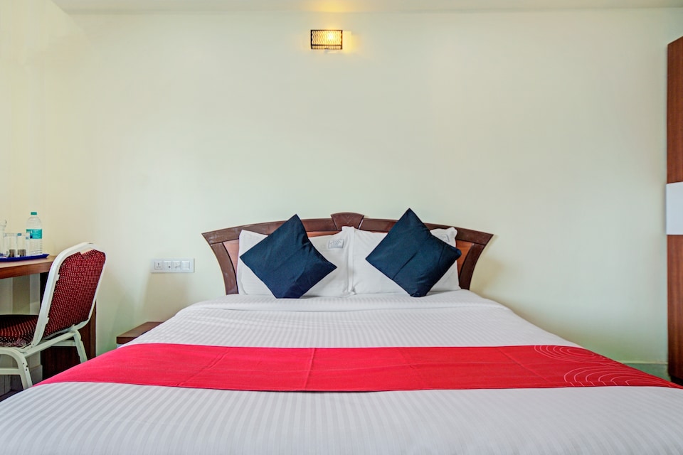 Collection O 80424 City Residency, Thiruvanmiyur Chennai, Chennai