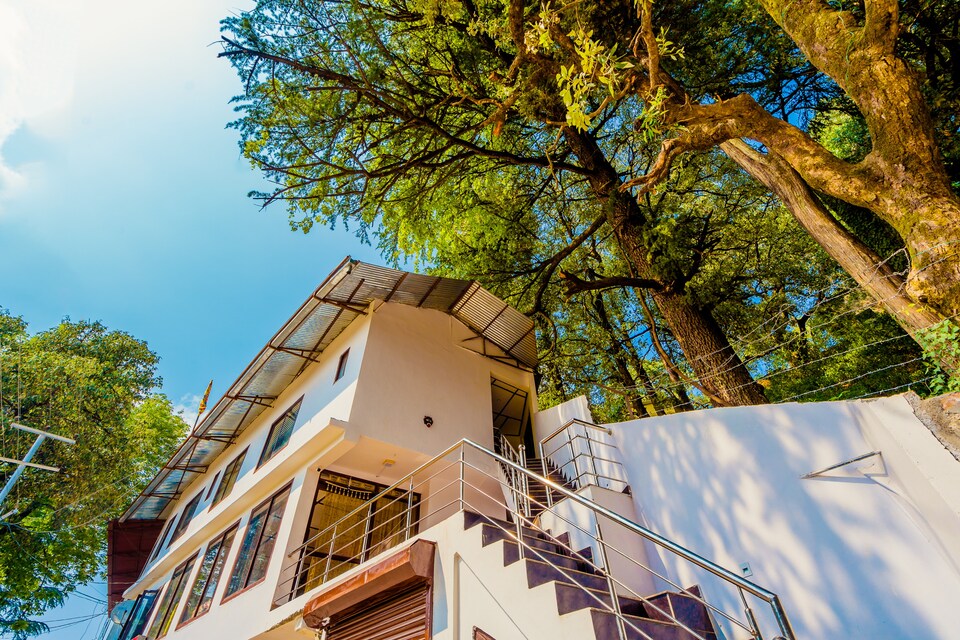 OYO Home 80426 Vibrant Stay Happy Valley, Library Chowk Mussoorie, Mussoorie