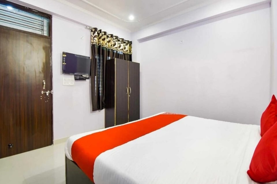 Hotel O Vista Inn, Jaipur Airport, Jaipur