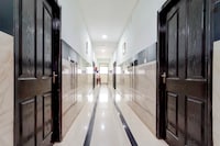 Hotel O Kollamkudimughal Kakkanad Formerly Diamond Inn