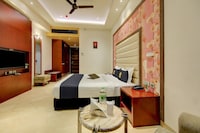 Super Townhouse Oak Hotel C Pearls