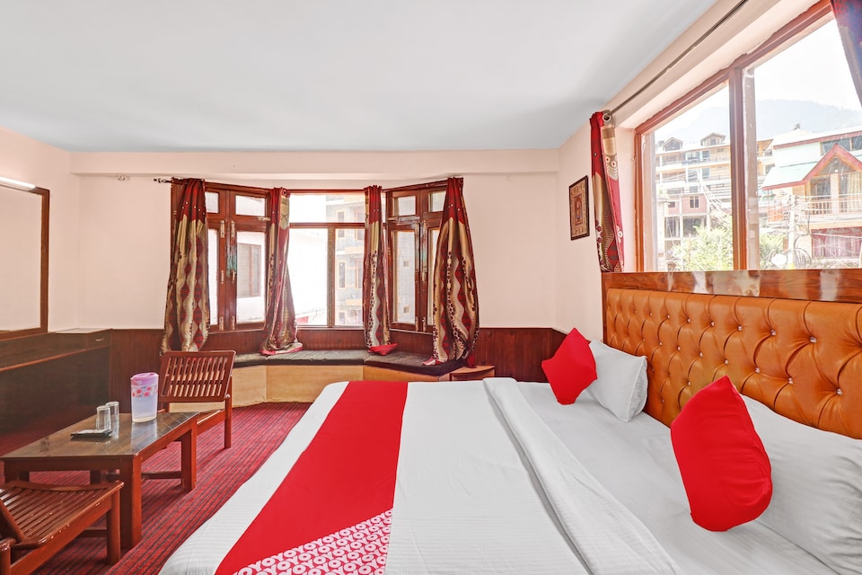 OYO Hotel Midtown, Mall Road Manali, Manali