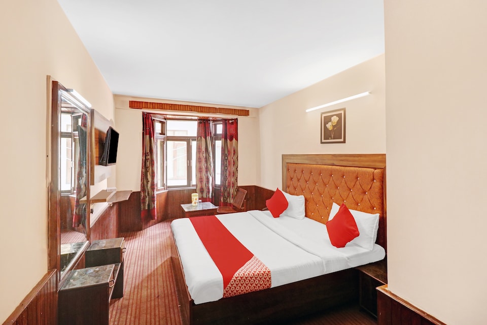 OYO Hotel Midtown, Mall Road Manali, Manali