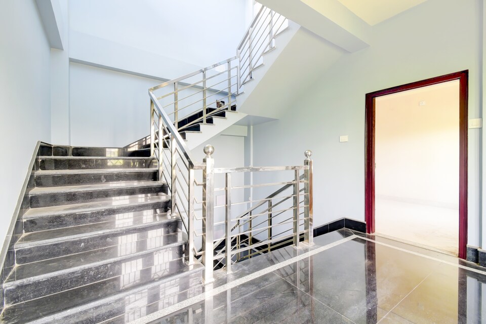 Live as a GHY735, Ganeshguri Guwahati, Guwahati