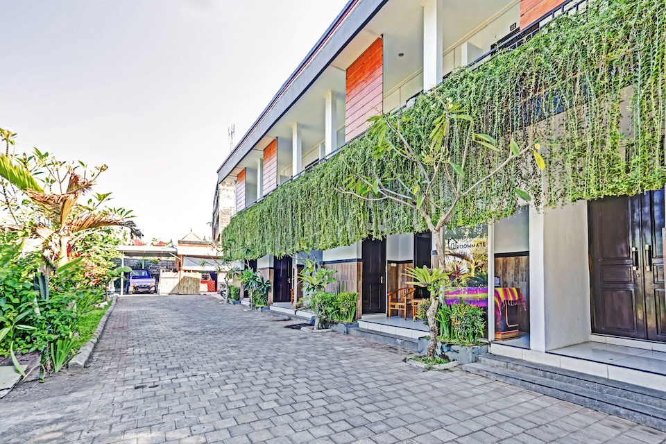 OYO 90400 Roommate, Denpasar, Bali