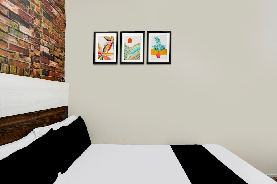 SPOT ON Hotel Baba Classic, Secunderabad, Hyderabad