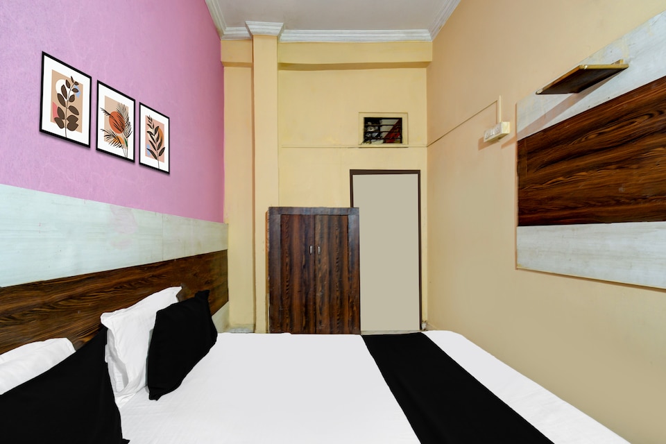 SPOT ON Hotel Baba Classic, Secunderabad, Hyderabad