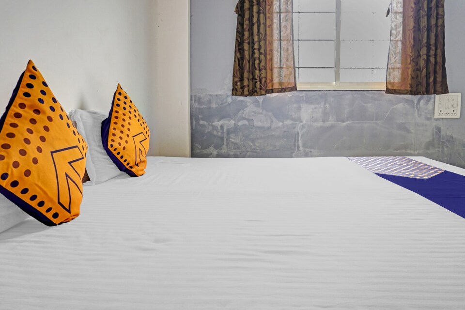 SPOT ON A 1 Lodge, Kolhapur-Ratnagiri Road, Kolhapur